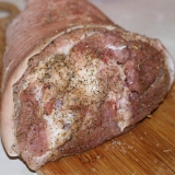 Kako marinirati svinjsku kolenicu za dimljenje: vruće, hladno